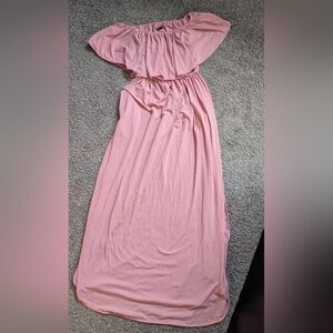Elegant Pink Off-Shoulder Maxi Dress